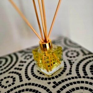 Dyfuzor zapachowe – 100 ml z 5 patyczkami